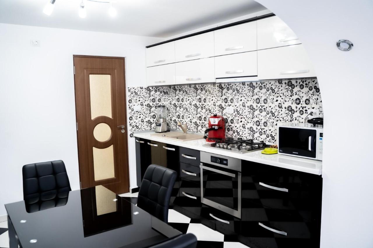 グラ・フモアルルイApartament Luxuryアパートメント エクステリア 写真