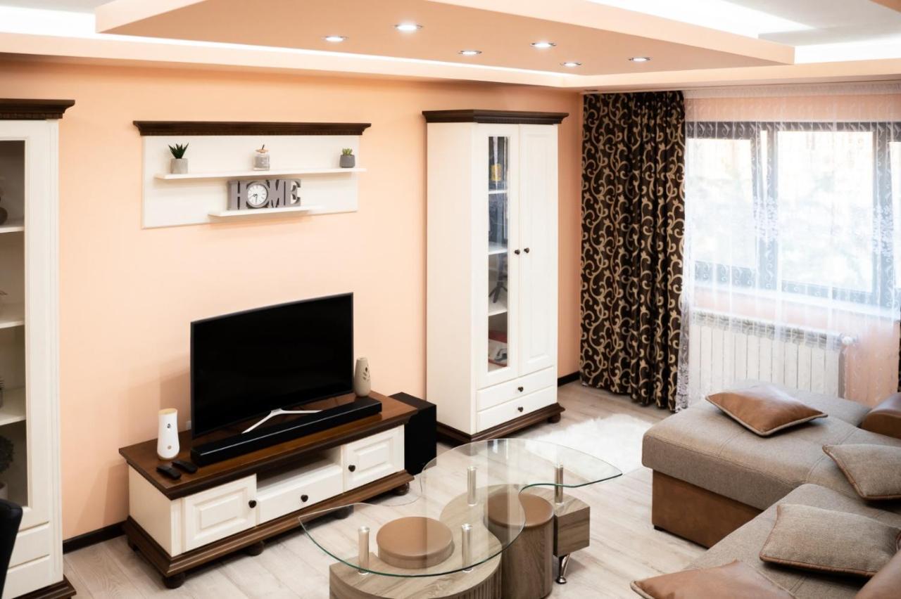 グラ・フモアルルイApartament Luxuryアパートメント エクステリア 写真